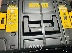 DEWALT DCK665P3T-GB Cordless Kit