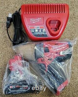 Milwaukee M12 Cordless Hammer Drill Driver 2504-20 + 4.0Ah Battery Charger Kit