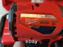 Milwaukee M18 Fuel 2 Outils Combo Hammer Dril/impact Combo Rouge Kit Avec 2