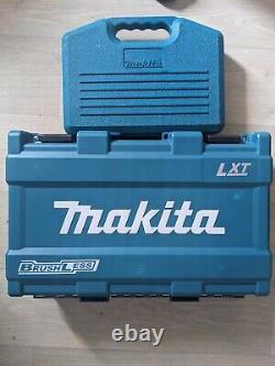 Perceuse à percussion et visseuse à choc Makita 18v DHP458 & DTD146 avec 2 batteries Li-Ion.